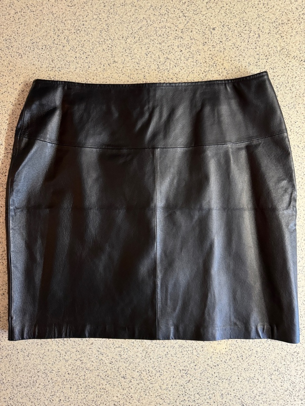 Vintage Metrostyle Black Faux Leather Panel Mini Skirt.Size 20